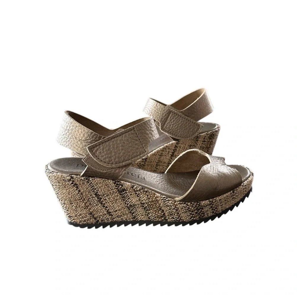 Pedro Garcia Fama Metallic Leather Wedges  With Jute Wrapped Platform Size 39.5